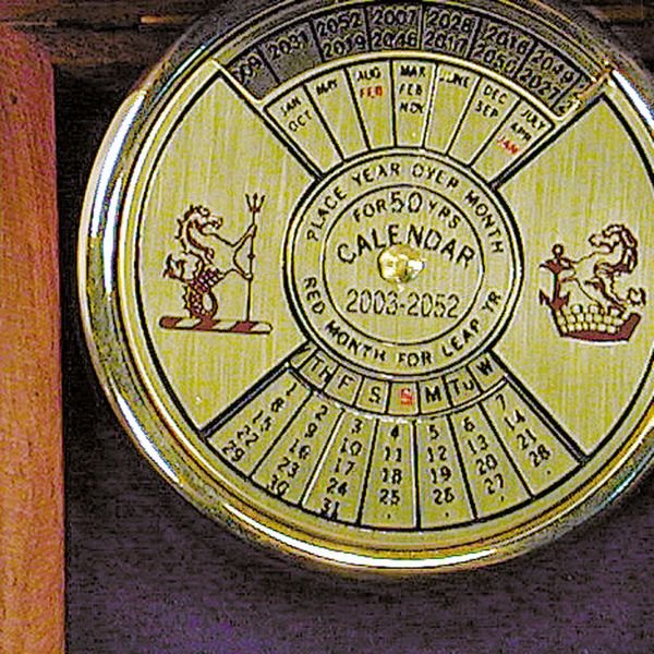 Dauerkalender in Holzbox