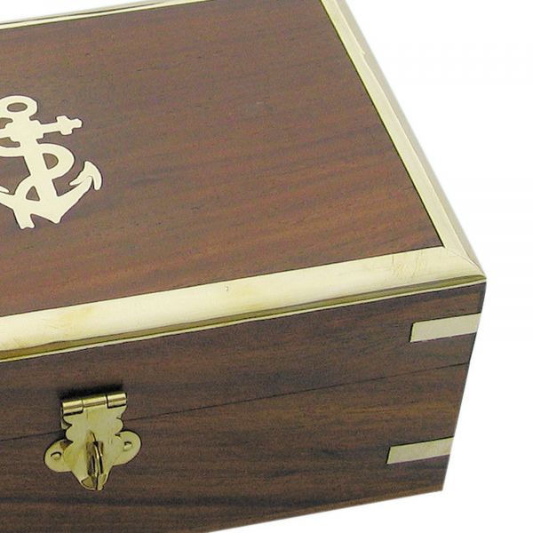 Holzbox