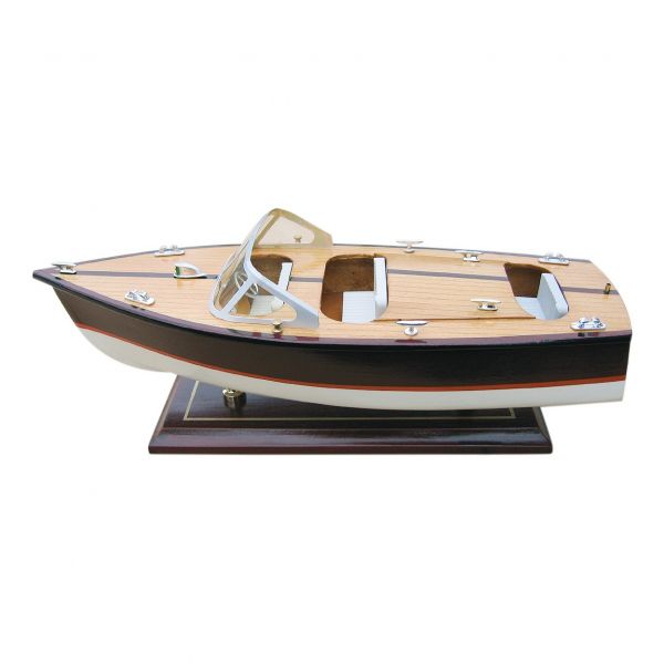 Italienisches Sportboot 5159
