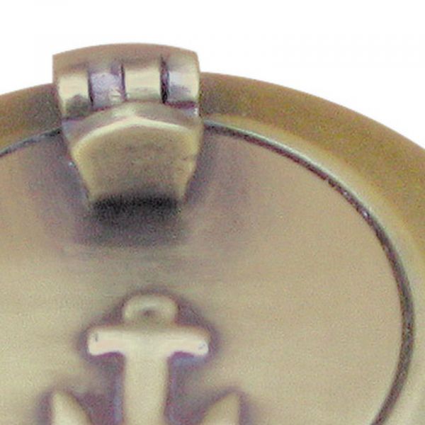 Klappaschenbecher