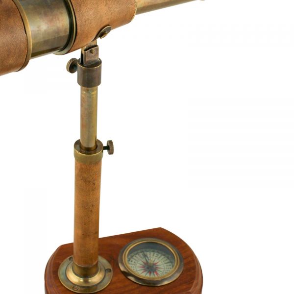 Stand-Teleskop mit Kompass