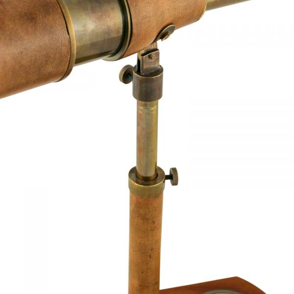 Stand-Teleskop mit Kompass