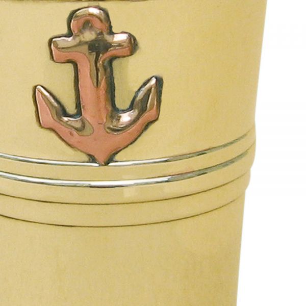 Schnapsbecher