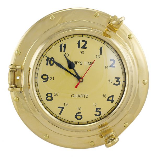 Uhr im Bullauge 9238