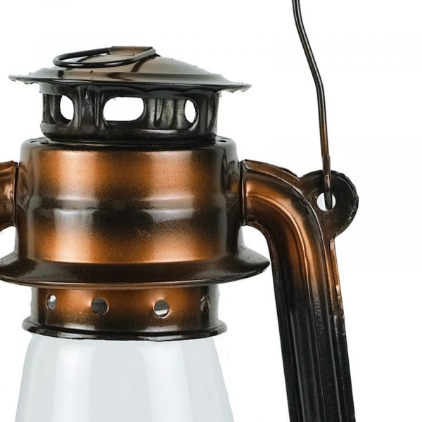 Sturmlaterne mit Petroleumbrenner