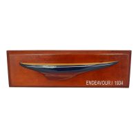 Endeavour-Halbrumpf auf Board