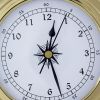 4. Bild Uhr 9420