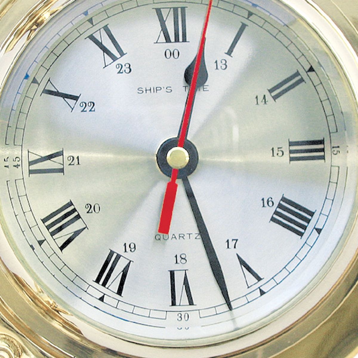 4. Bild Uhr im Bullauge 1225