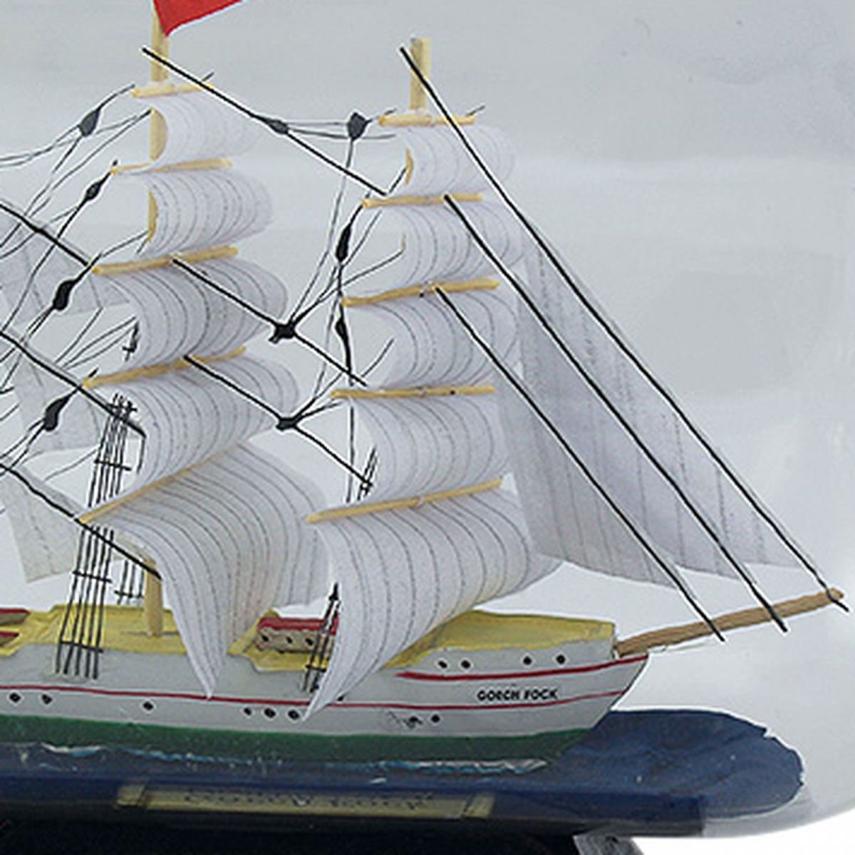 4. Bild Flaschenschiff - Gorch Fock 4033