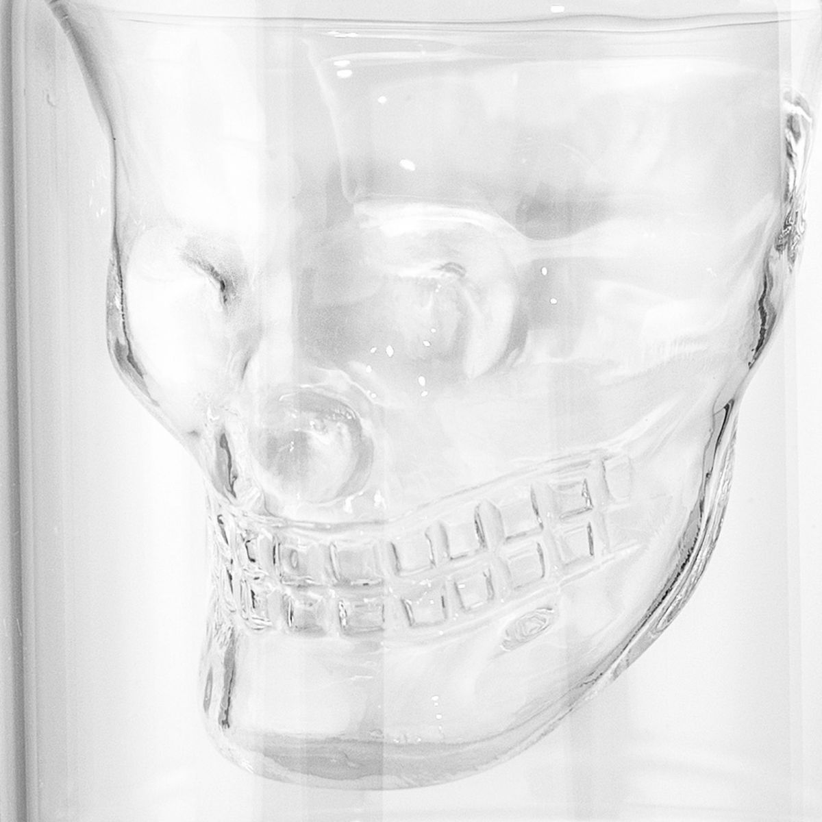 3. Bild Gläser mit Totenkopf-Form 5998