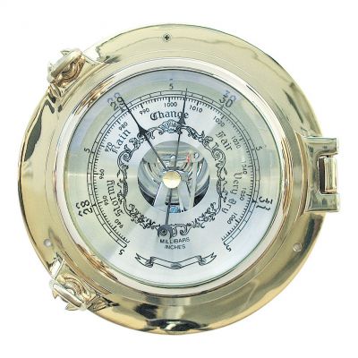 Barometer im Bullauge